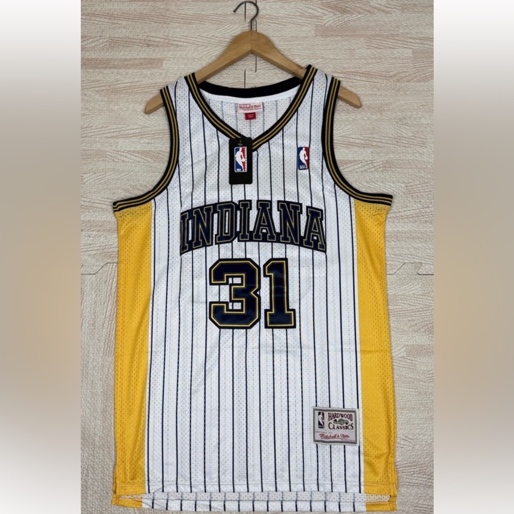 NWT Mitchell & Ness NBA Reggie Miller Hardwood Classics Indiana Pacers Jersey M
